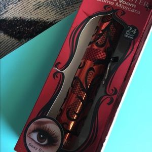 Physicians formula volumizing mascara